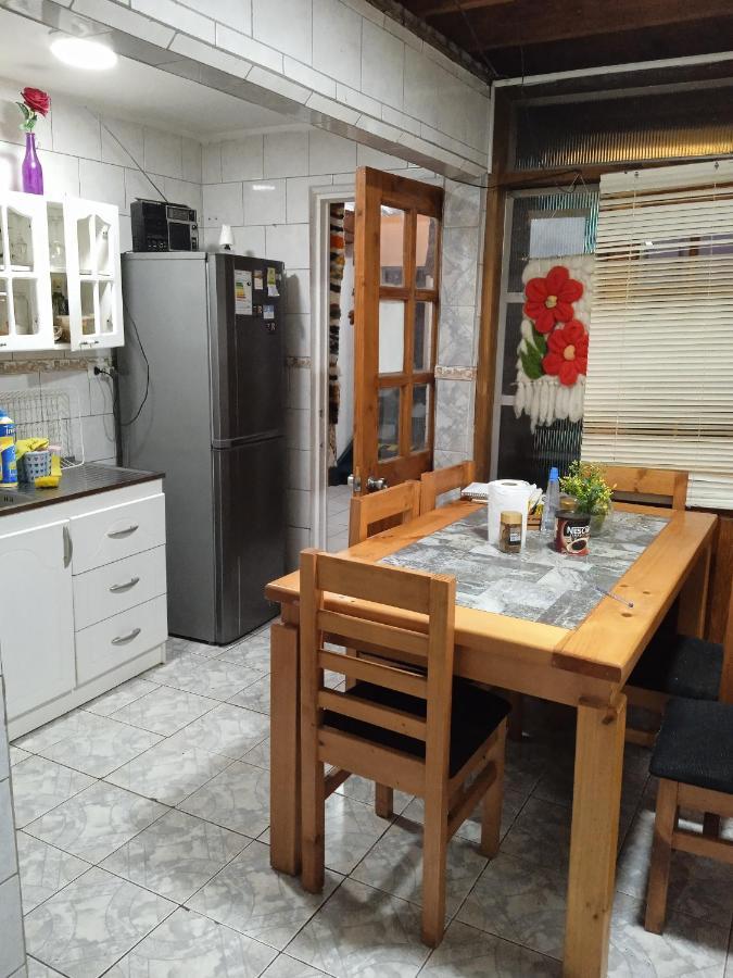 Hostal Newen فيلاريكا المظهر الخارجي الصورة
